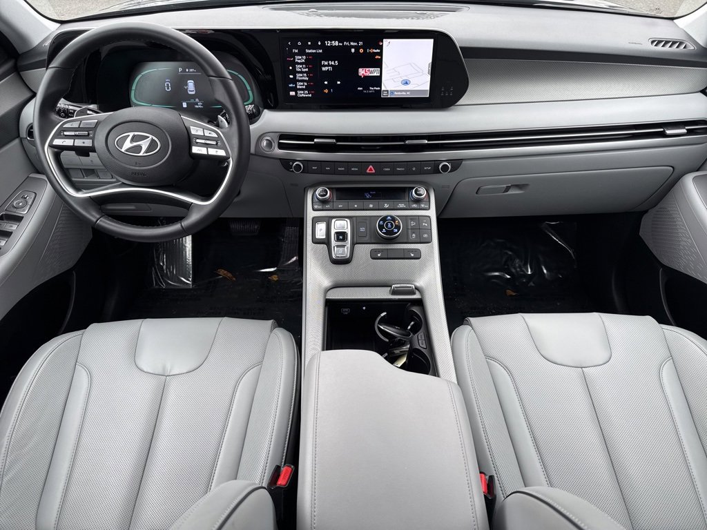 Used 2025 Hyundai Palisade SEL image 14