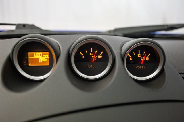 Used 2005 Nissan 350Z Coupe w/ (N93) Cargo Convenience Pkg RWD image 46