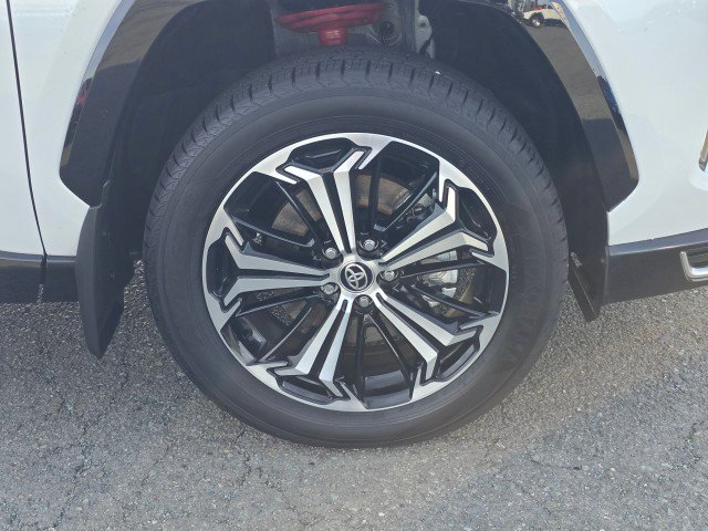 Used 2025 Toyota RAV4 XSE image 2