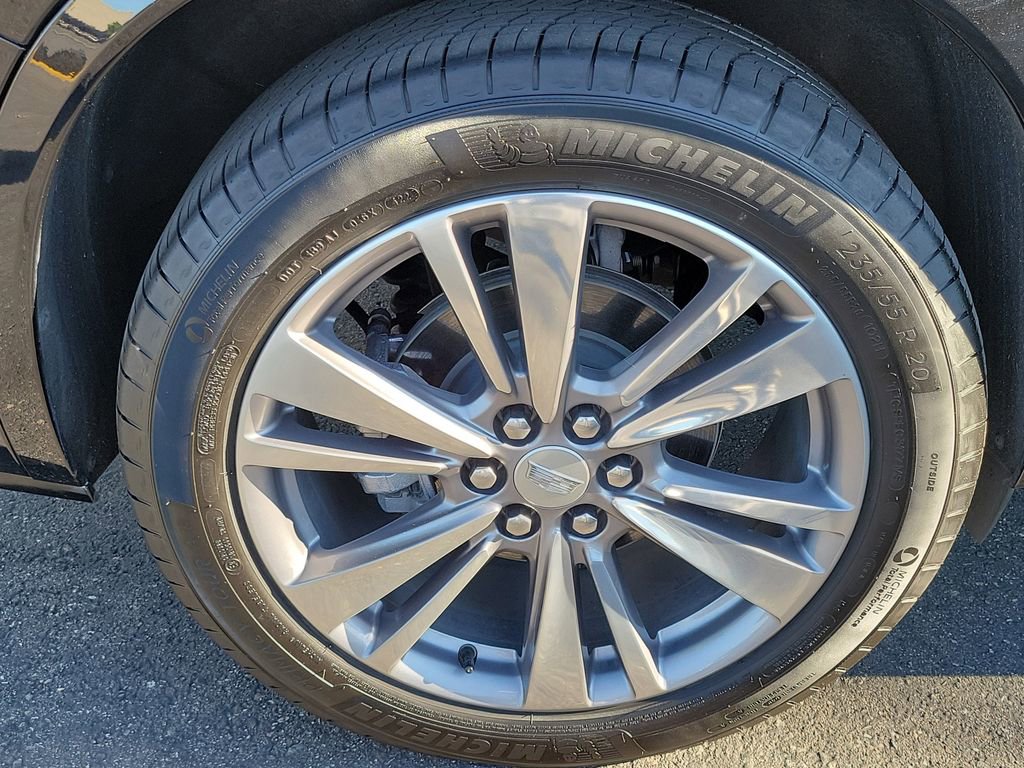 Used 2025 Cadillac XT6 Premium Luxury image 21