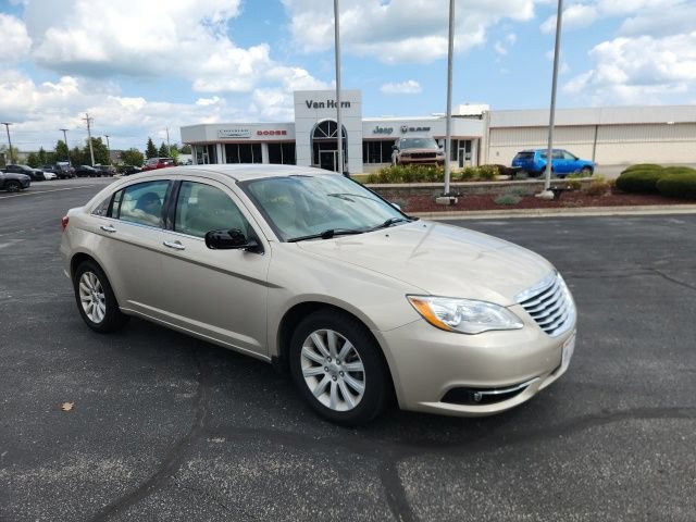 Used 2014 Chrysler 200 Limited