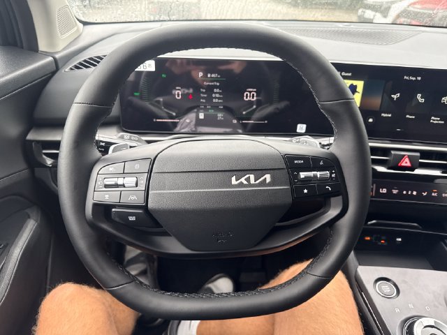 New 2027 Kia Sportage S FWD image 18