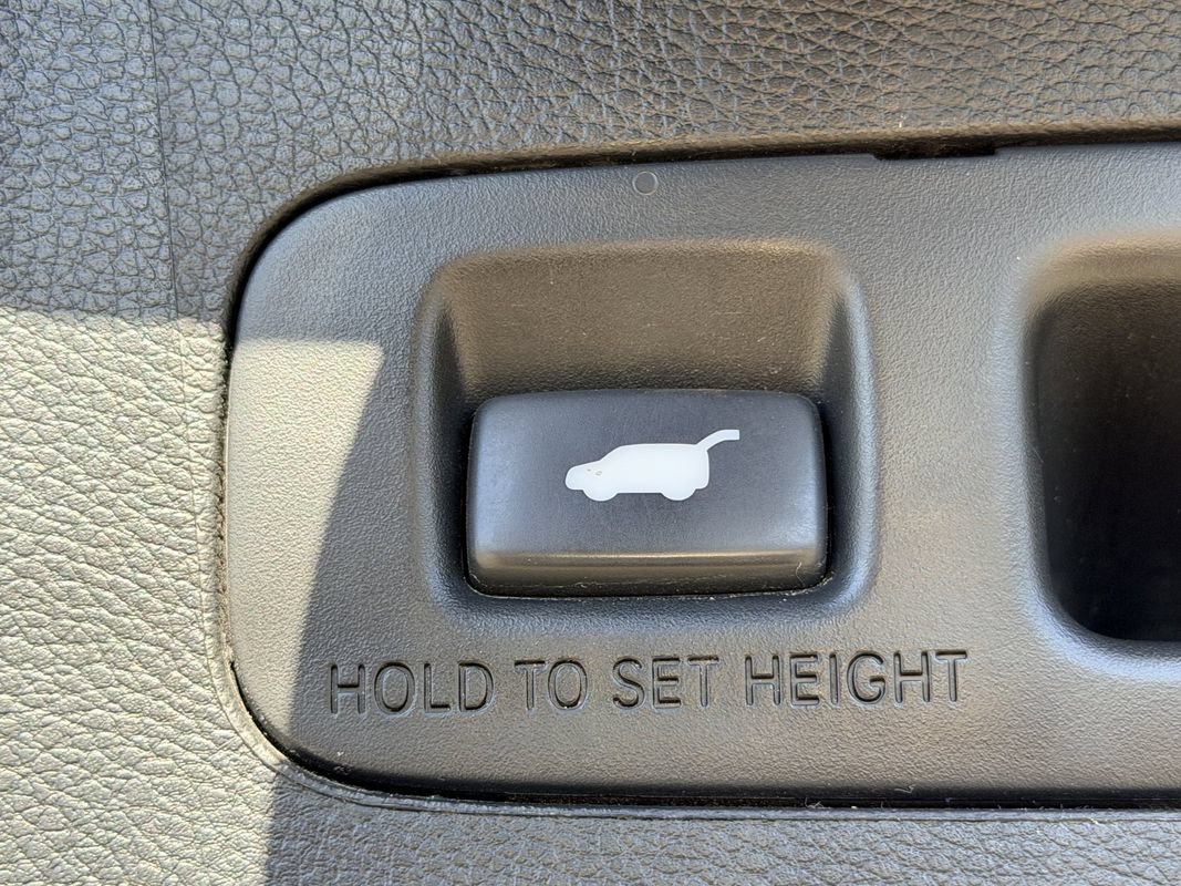 Used 2017 Honda CR-V EX-L image 18