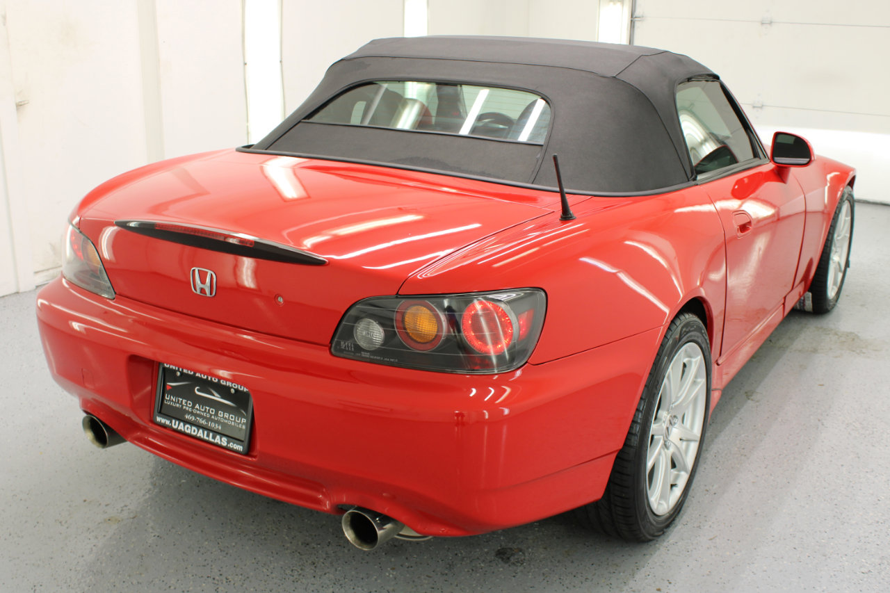 Used 2004 Honda S2000 image 20