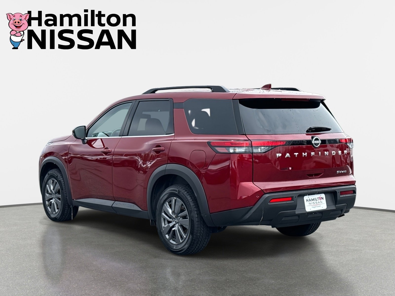 Used 2024 Nissan Pathfinder SV image 4