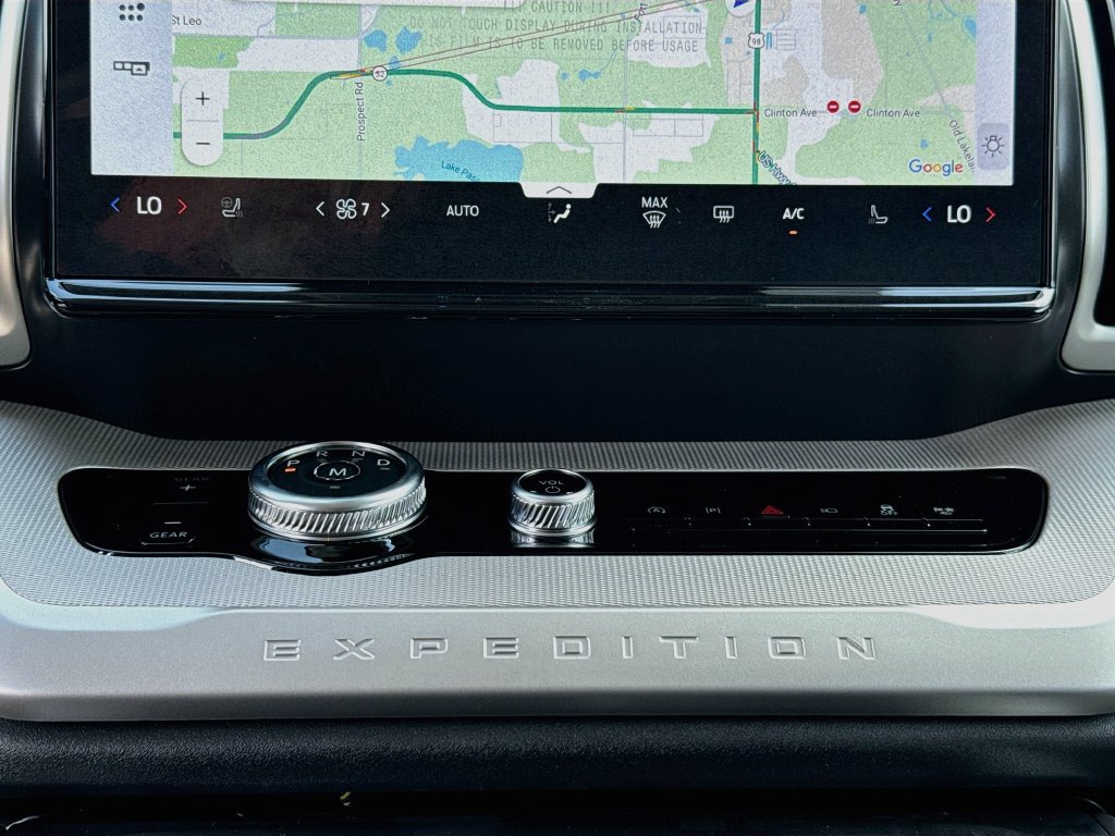 New 2027 Ford Expedition Active RWD image 16
