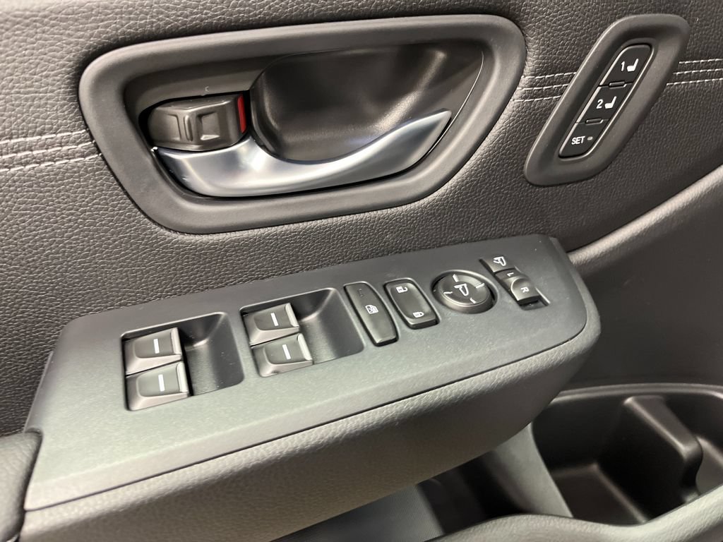 New 2026 Honda Pilot Touring image 15