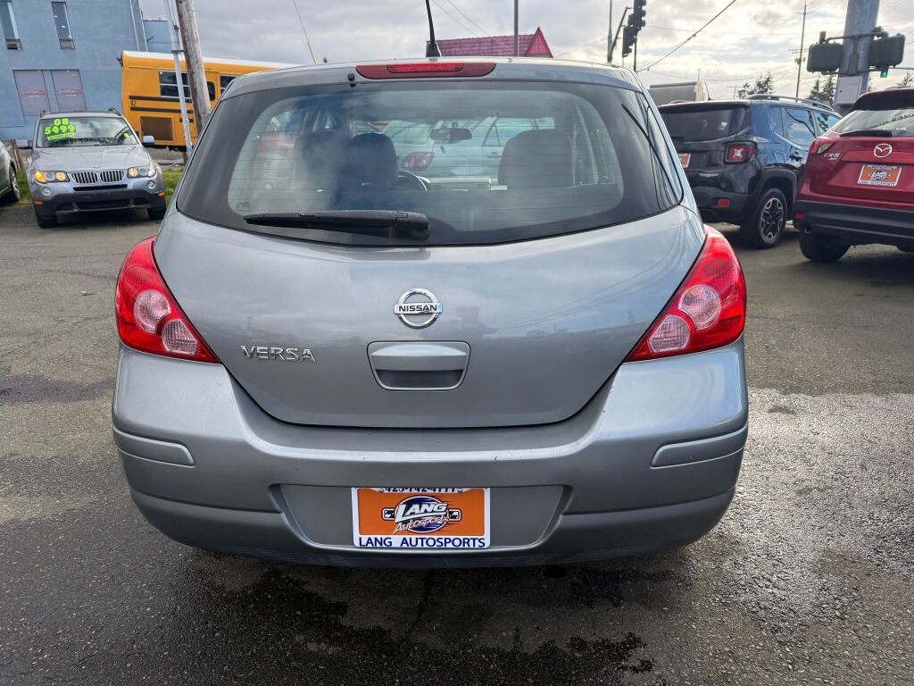 Used 2012 Nissan Versa 1.8 S image 4