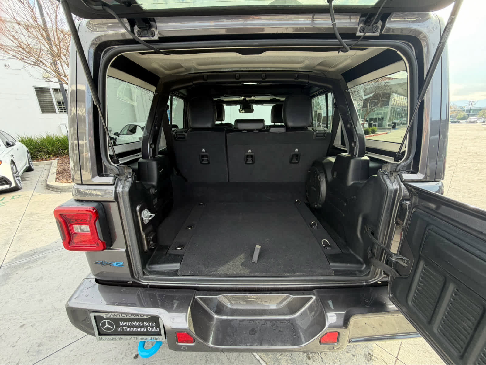 Used 2021 Jeep Wrangler Unlimited Sahara image 10