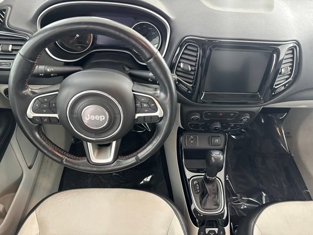 Used 2020 Jeep Compass Limited FWD image 30