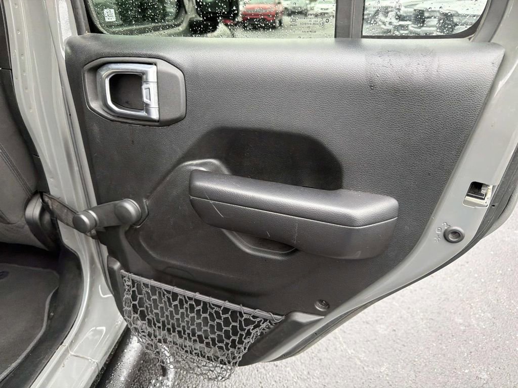 Used 2021 Jeep Wrangler Unlimited Sport image 20