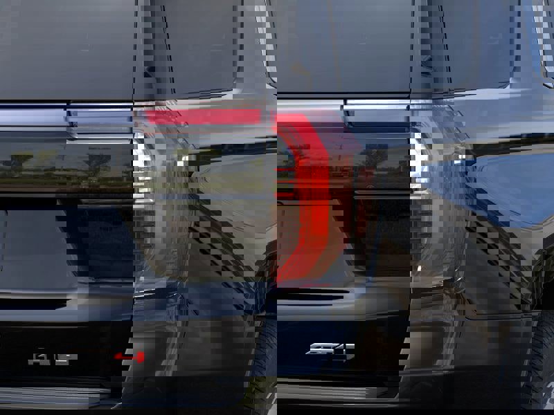 New 2026 GMC Yukon AT4 Ultimate w/ LPO, Floor Liner Package image 33