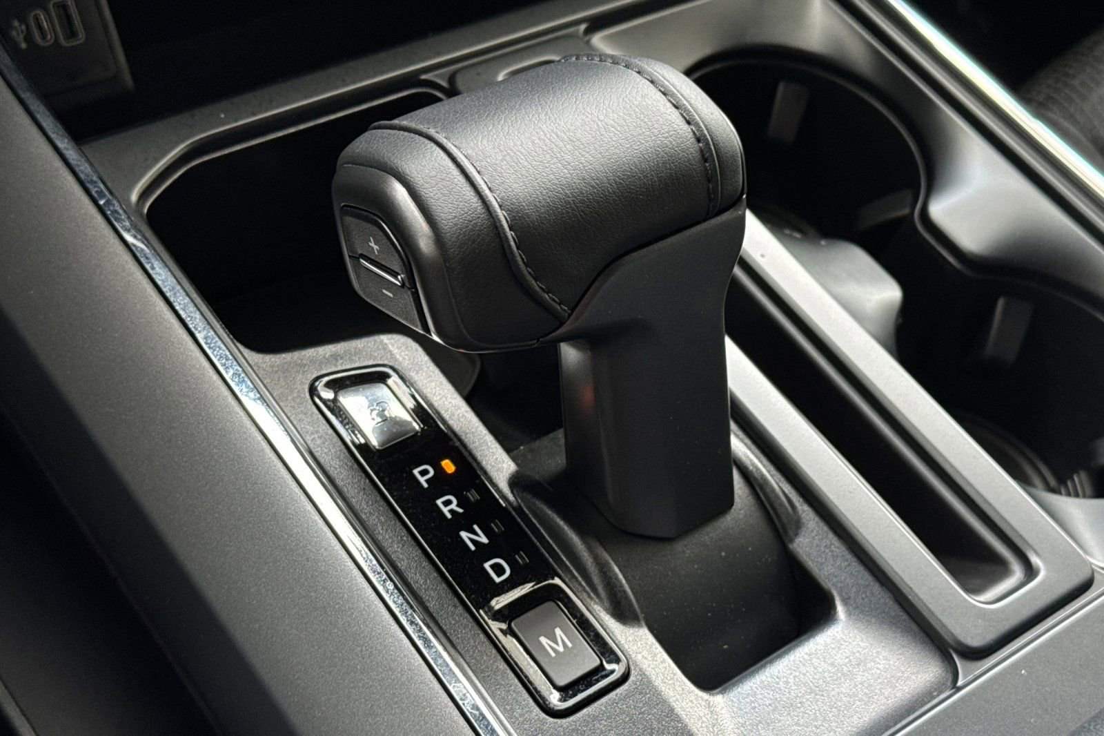 Used 2026 Ford F150 XLT w/ XLT Black Appearance Package image 23