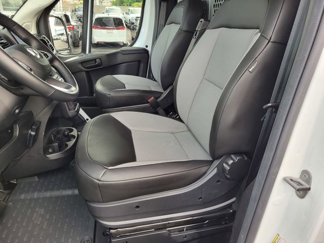Used 2024 RAM ProMaster 2500 w/ Quick Order Package 22G SLT FWD image 16