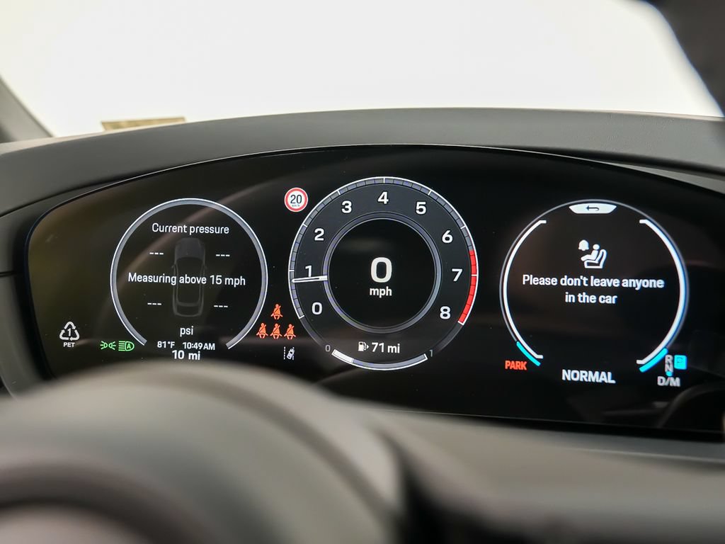 New 2026 Porsche Cayenne Coupe AWD/4WD image 24