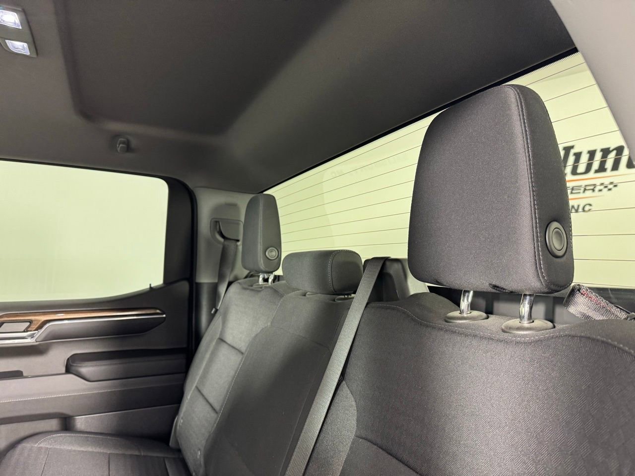 Used 2023 Chevrolet Silverado 1500 LT image 24