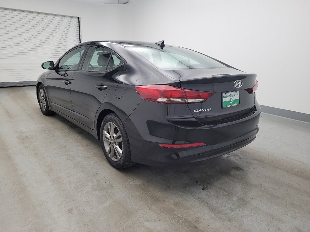 Used 2017 Hyundai Elantra SE w/ SE A/T Tech Package 03 FWD image 5