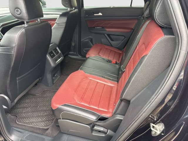 Used 2021 Volkswagen Atlas Cross Sport SEL Premium R-Line AWD/4WD image 15