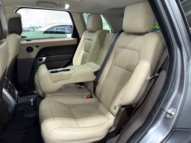 Used 2019 Land Rover Range Rover Sport HSE AWD/4WD image 53