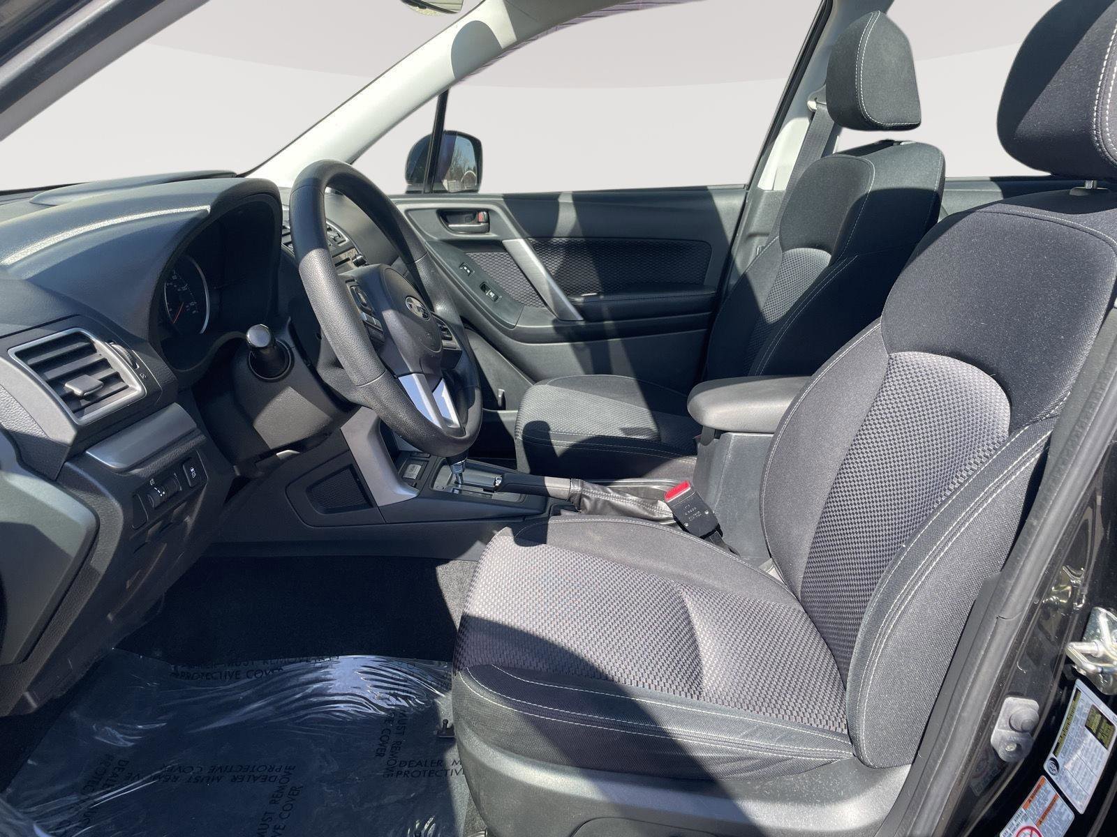 Used 2017 Subaru Forester 2.5i Premium w/ All-Weather Package image 17