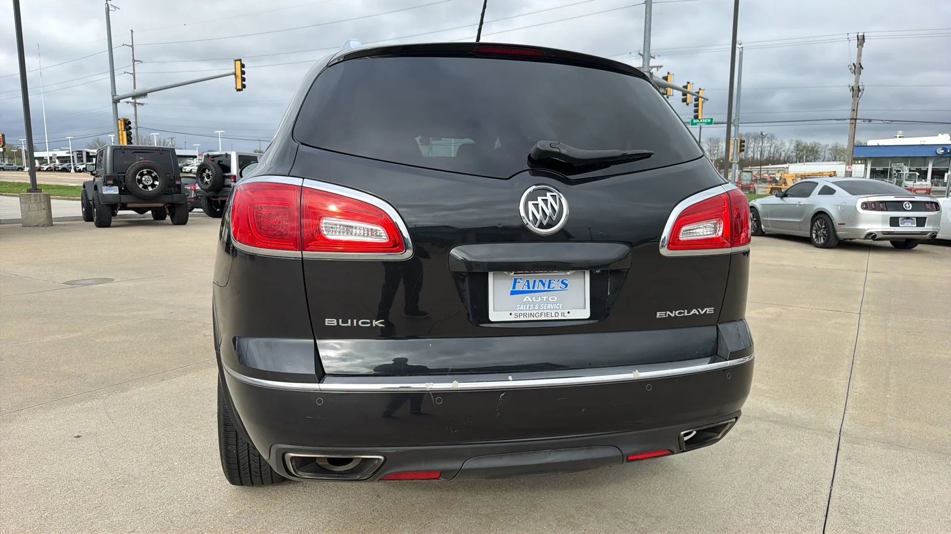 Used 2015 Buick Enclave Convenience FWD image 13