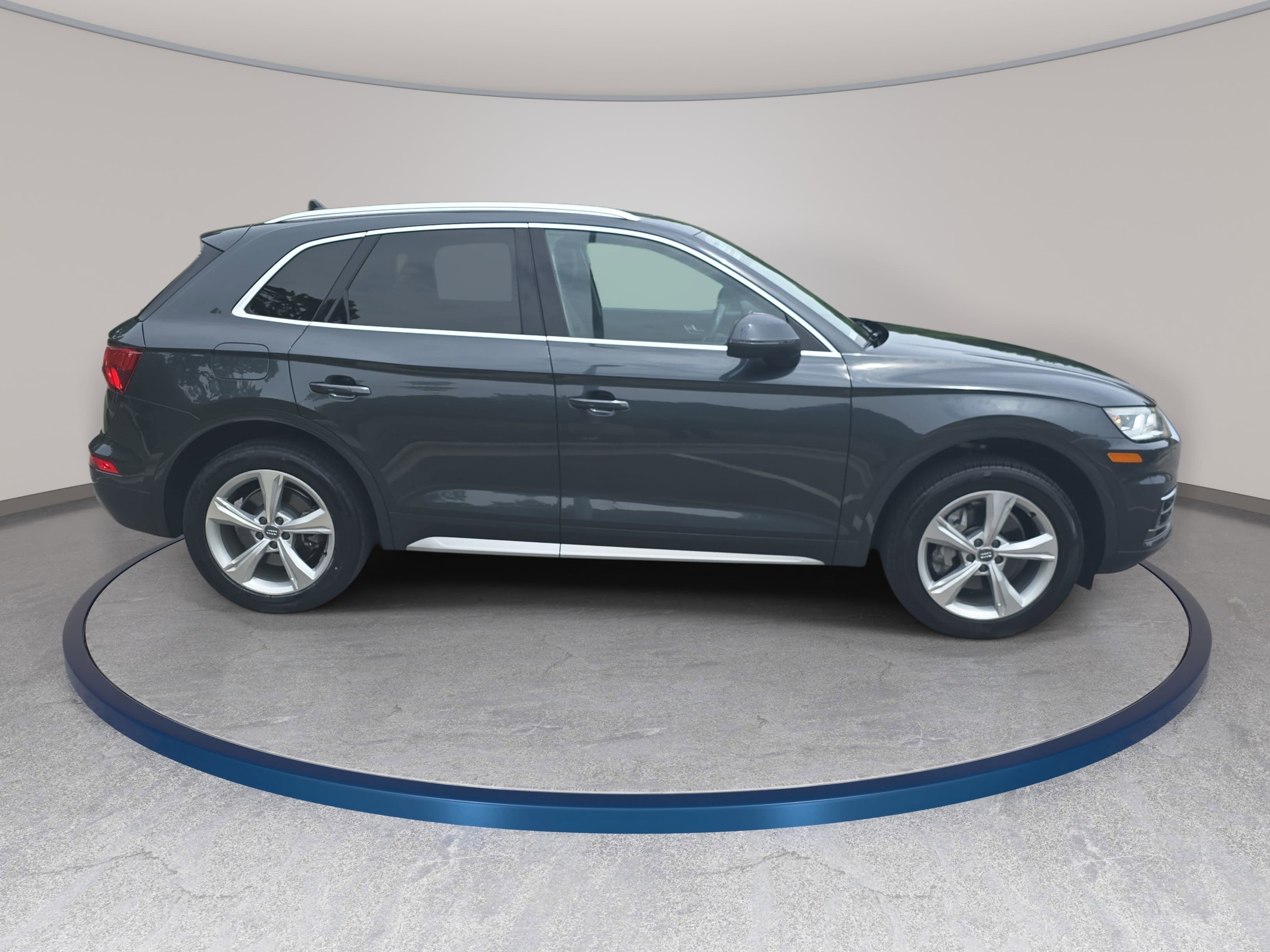 Used 2020 Audi Q5 2.0T Premium Plus w/ Premium Plus Package AWD/4WD image 4