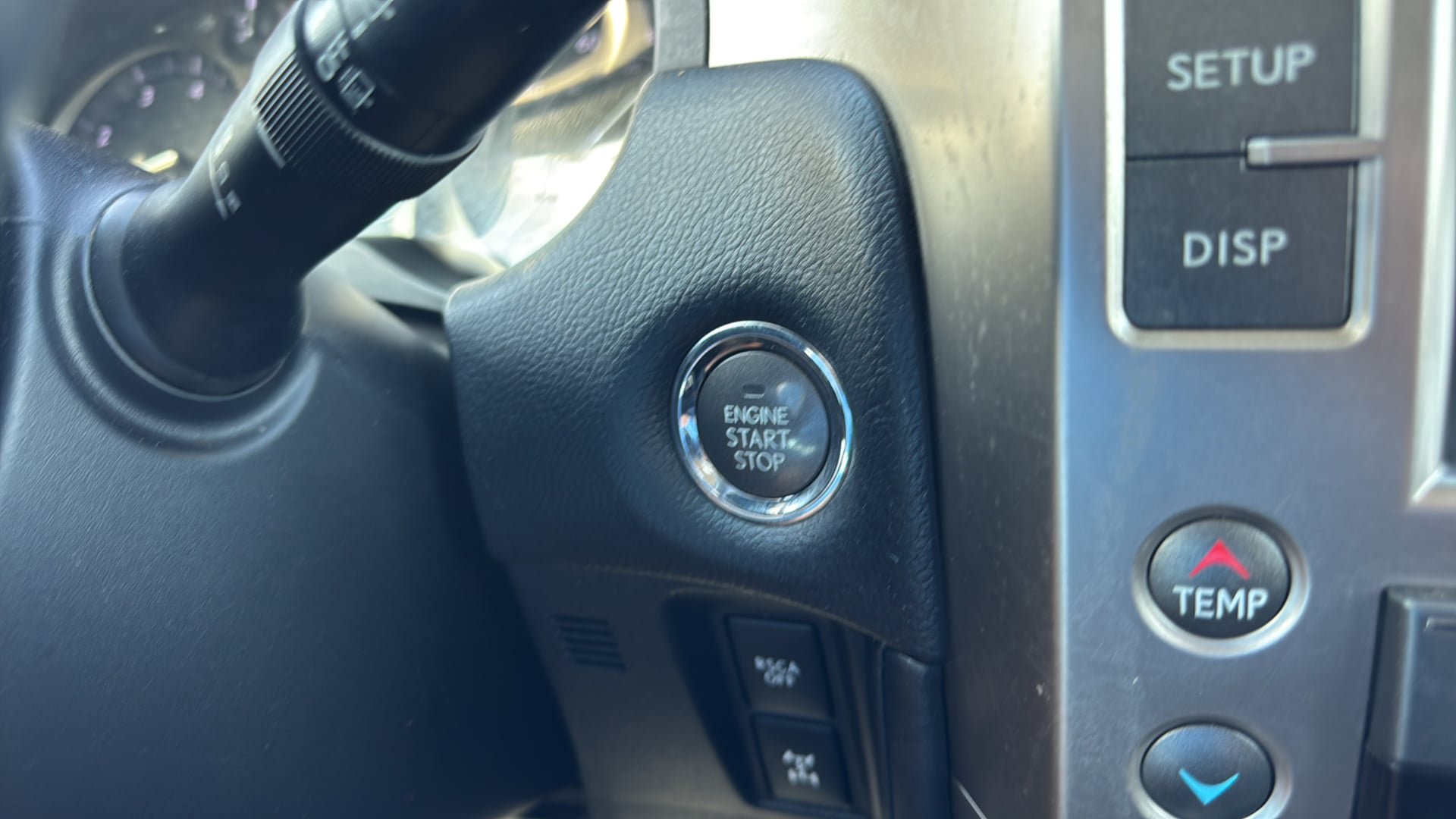 Used 2013 Lexus GX 460 w/ Convenience Pkg AWD/4WD image 24