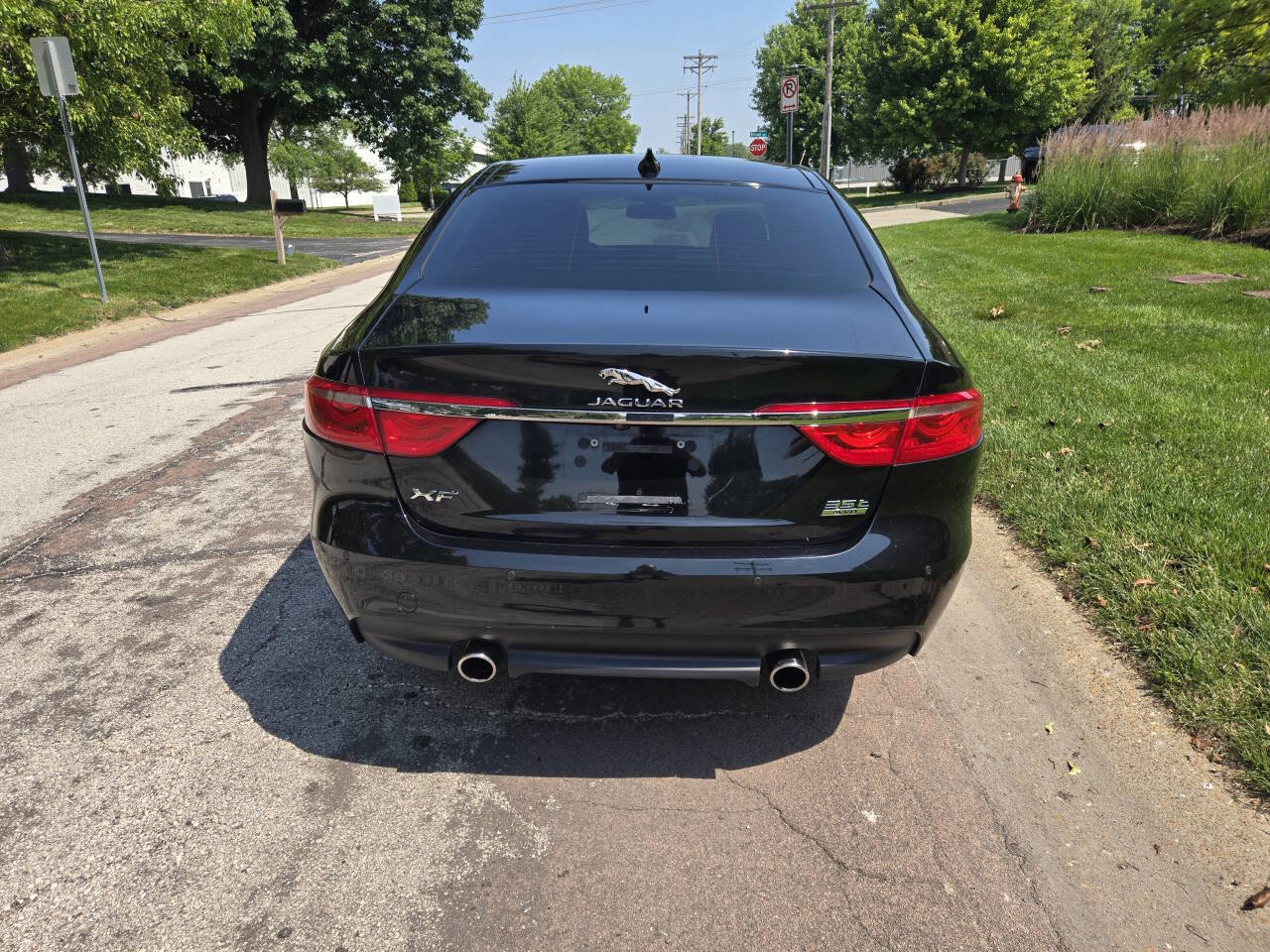 Used 2016 Jaguar XF Prestige image 7
