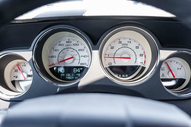 Used 2013 Dodge Challenger R/T RWD image 23