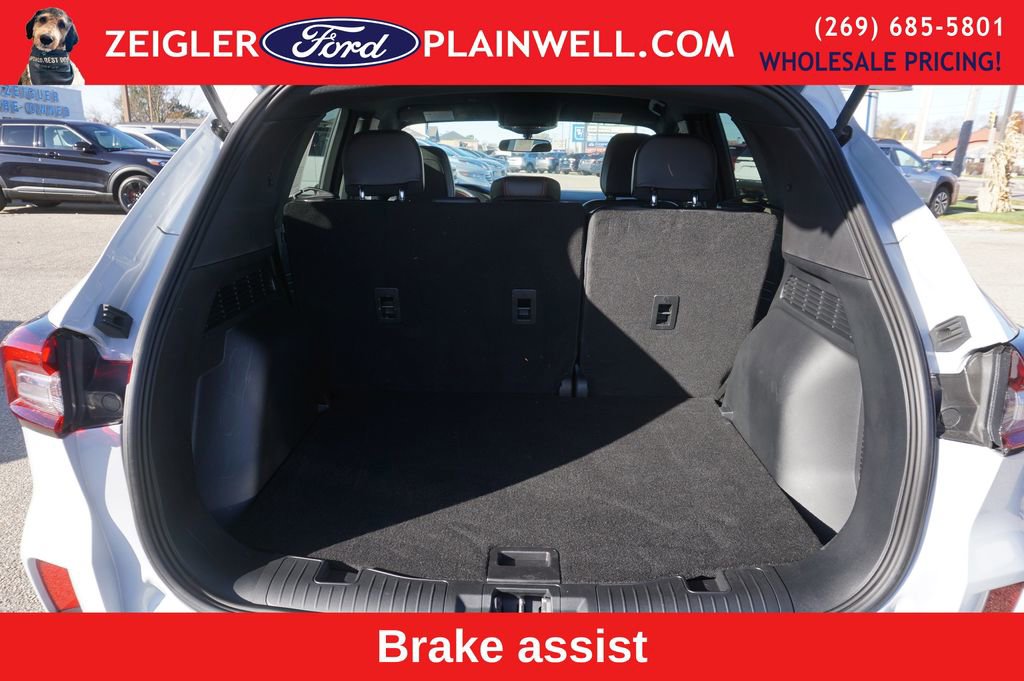 Used 2025 Ford Escape ST-Line image 10