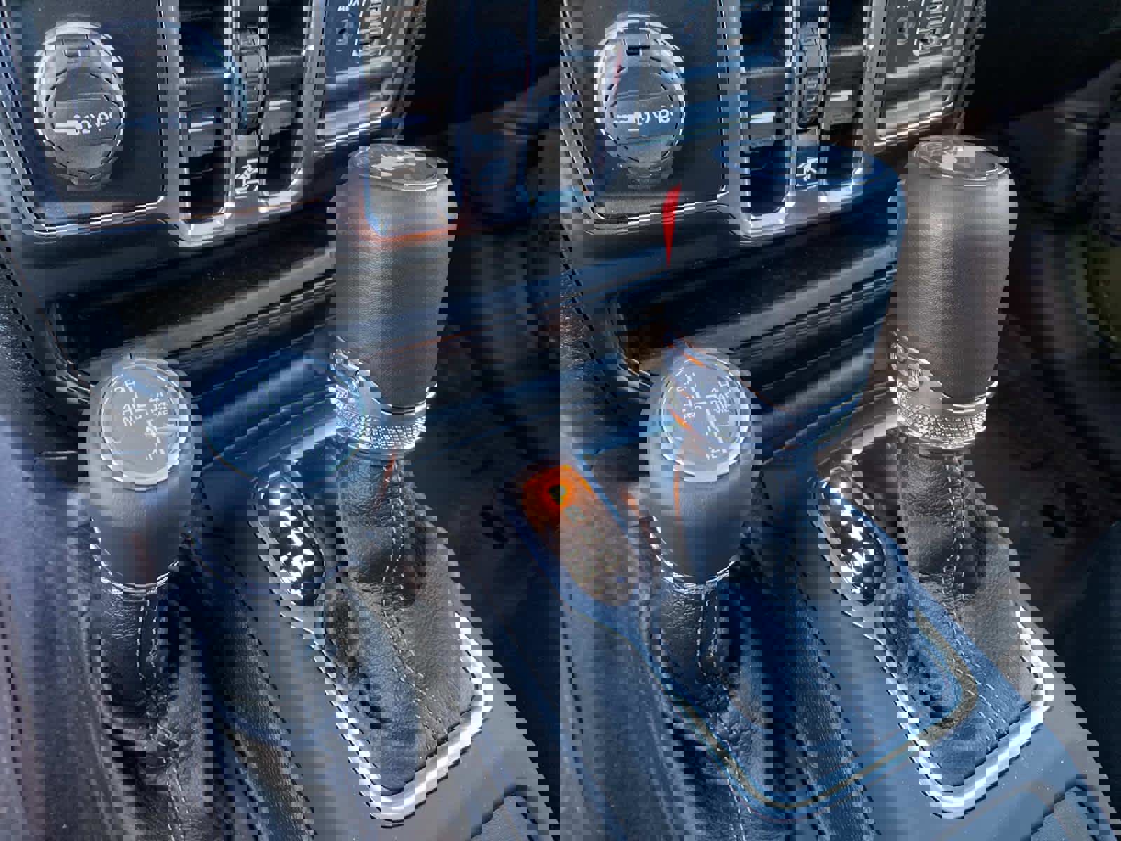 Used 2024 Jeep Wrangler Sahara w/ Technology Group image 19