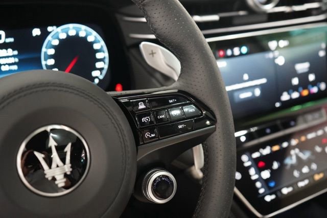 New 2025 Maserati Grecale Modena image 22