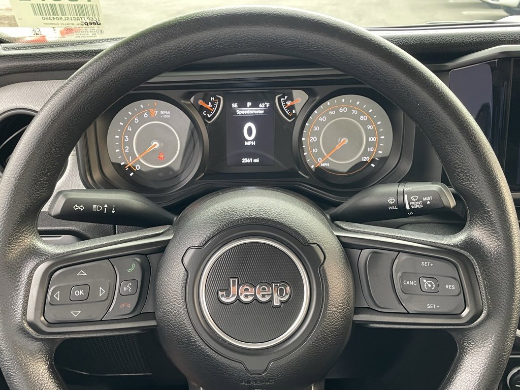 Certified 2025 Jeep Gladiator Sport image 25