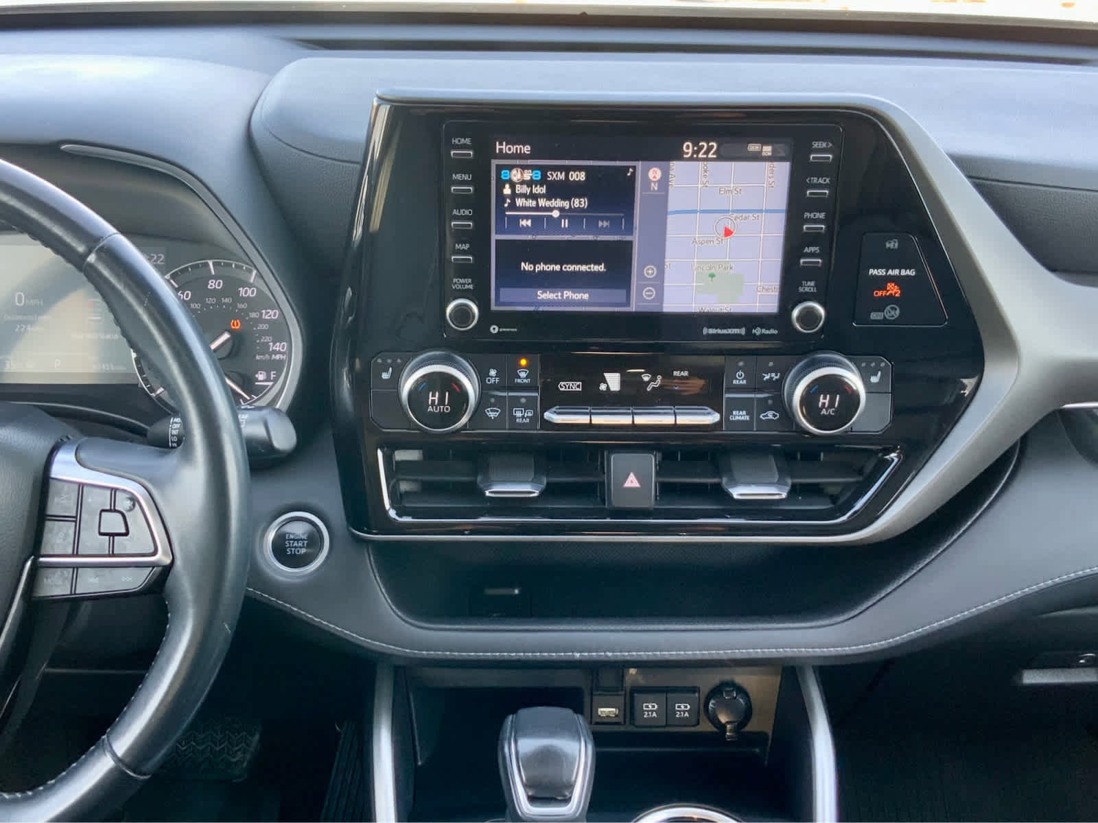 Used 2021 Toyota Highlander XLE image 43