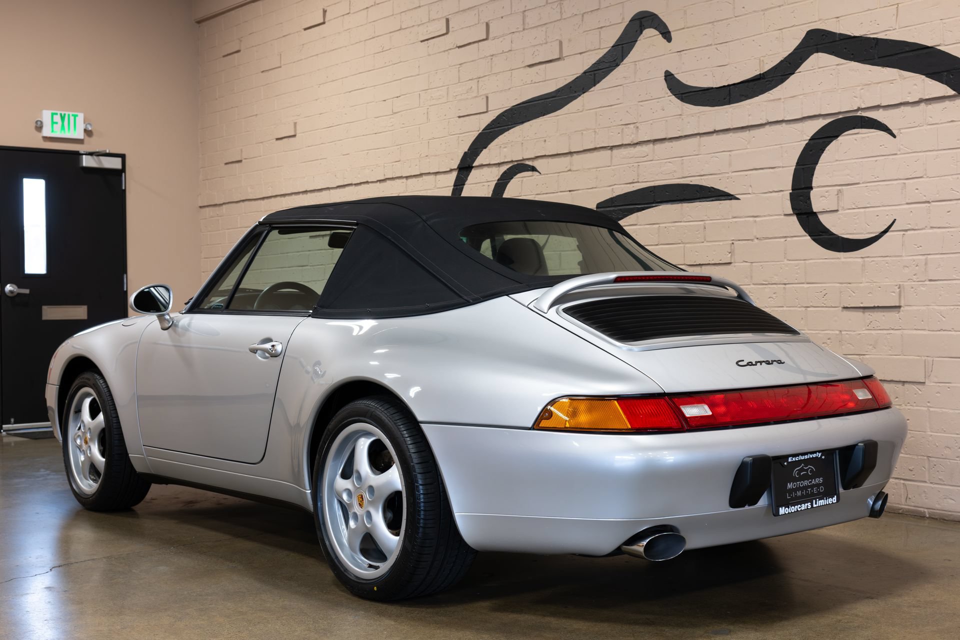 Used 1998 Porsche 911 Carrera RWD image 22
