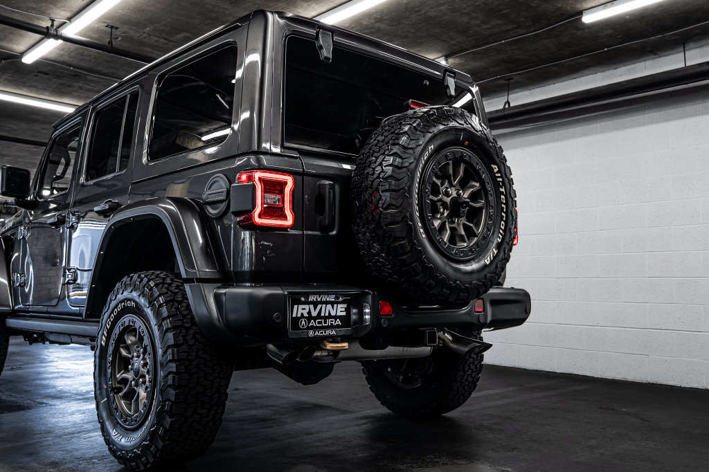 Used 2022 Jeep Wrangler Unlimited Rubicon w/ Trailer Tow Package AWD/4WD image 16