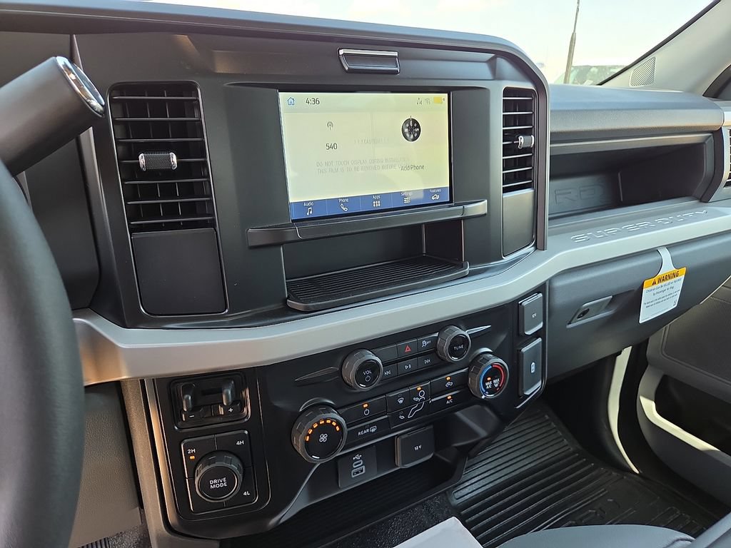 New 2026 Ford F350 XL w/ XL Chrome Package AWD/4WD image 24