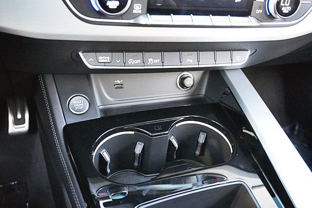 Used 2023 Audi A4 2.0T Premium Plus w/ Premium Plus Package AWD/4WD image 40