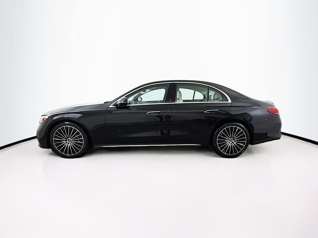 New 2026 Mercedes-Benz E 350 4MATIC Sedan image 4