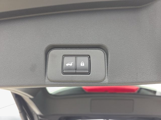 Used 2026 Nissan Rogue Platinum w/ Platinum Premium Package AWD/4WD image 34