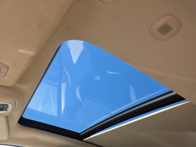 Used 2021 RAM 1500 Laramie image 2