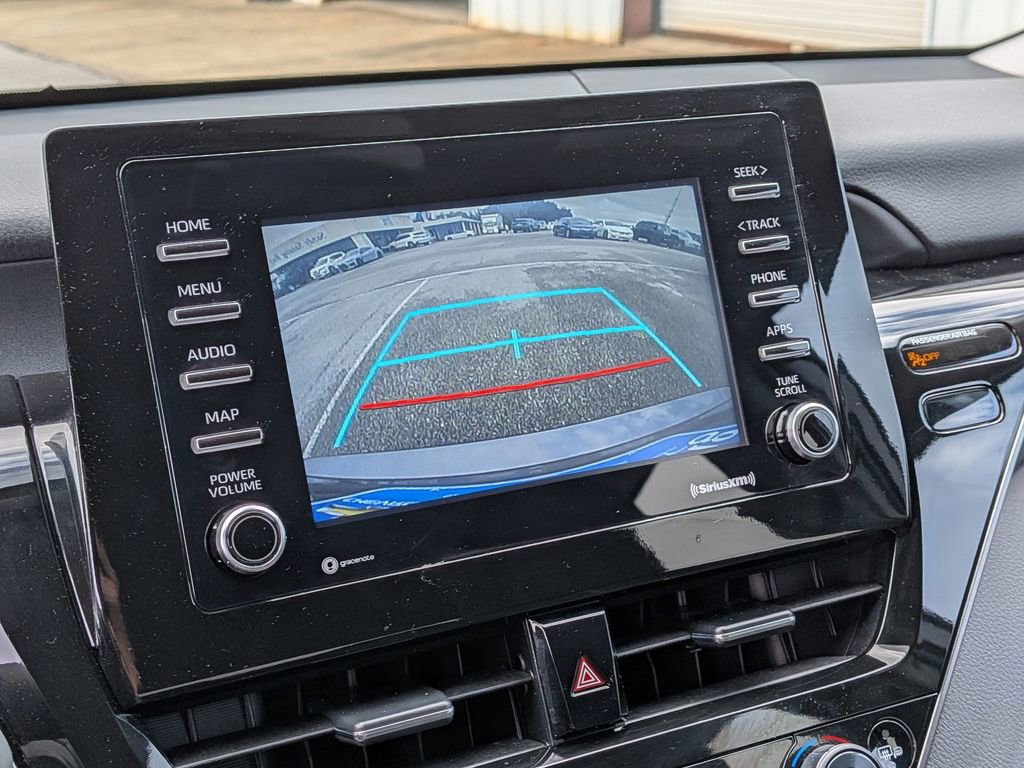 Used 2024 Toyota Camry SE image 23