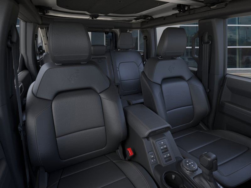 New 2025 Ford Bronco Badlands image 12