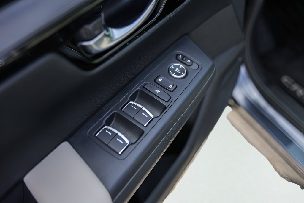 Used 2024 Honda CR-V EX-L image 24