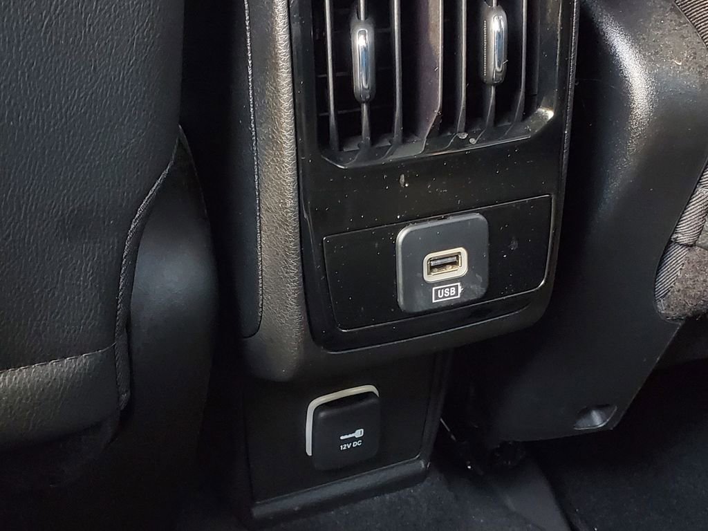 Used 2024 Jeep Compass Latitude image 31