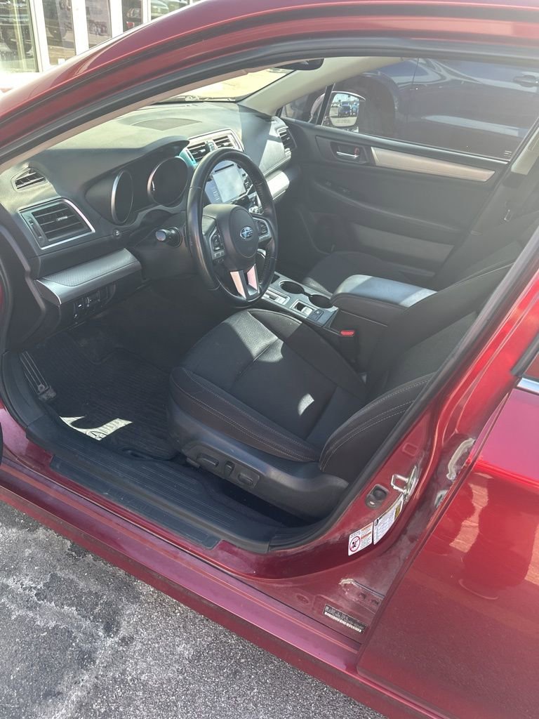 Used 2016 Subaru Legacy 2.5i Premium w/ Popular Package #2 AWD/4WD image 2