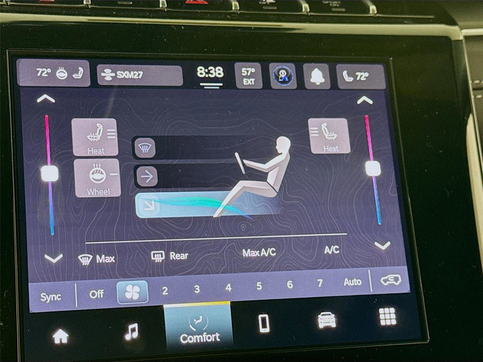 New 2025 Jeep Grand Cherokee Altitude image 14