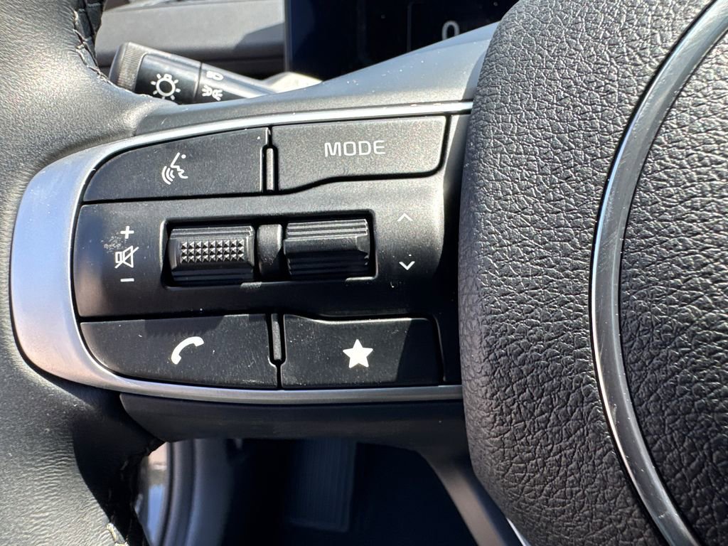 New 2025 Kia K5 EX image 25