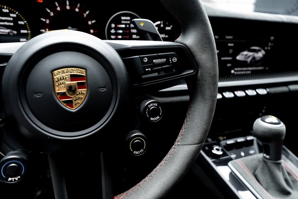 Used 2023 Porsche 911 GT3 RS w/ Weissach Package RWD image 40