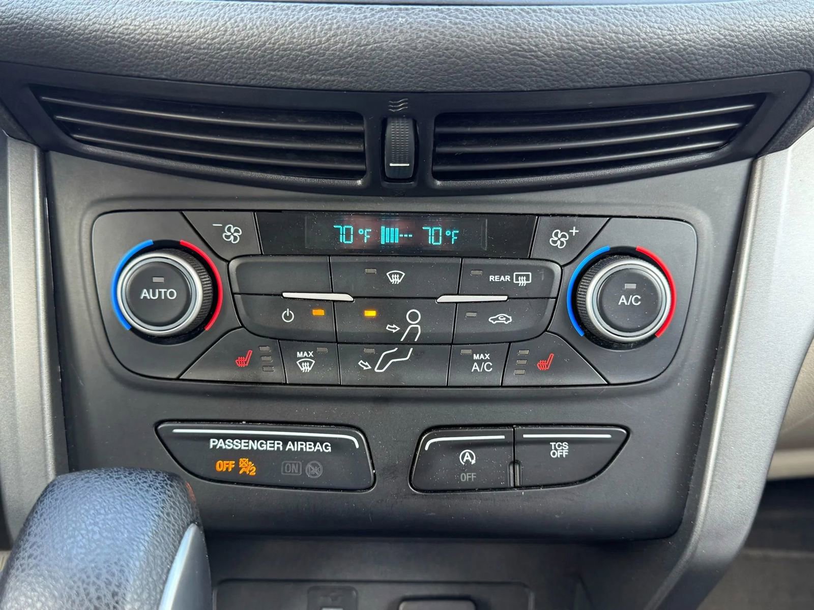 Used 2019 Ford Escape SE AWD/4WD image 30